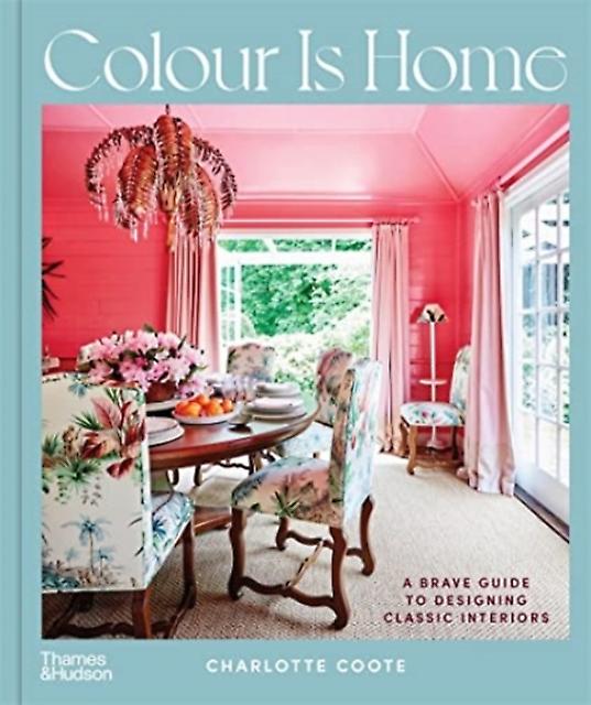 Väri on koti, kirjoittanut Charlotte Coote Kovakantinen kirja