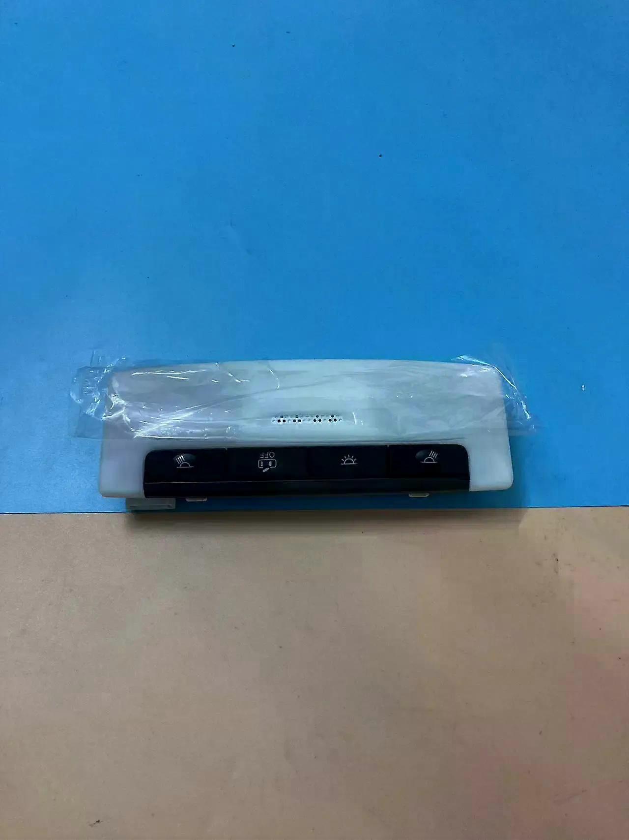 For NISSAN ALTIMA 2019 2020 2022 2022 2023 Indoor Front Row Ceiling Light Reading Light Dome Light Glasses Case