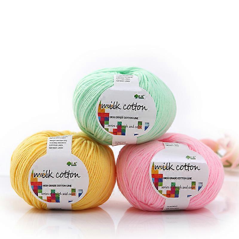 Mid-thick hand-woven cotton yarn