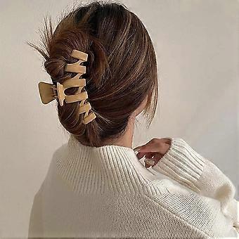 One large coffee-beige acrylic hair clip with a geometric shape, resembling a crab, for women and girls (color: 31)