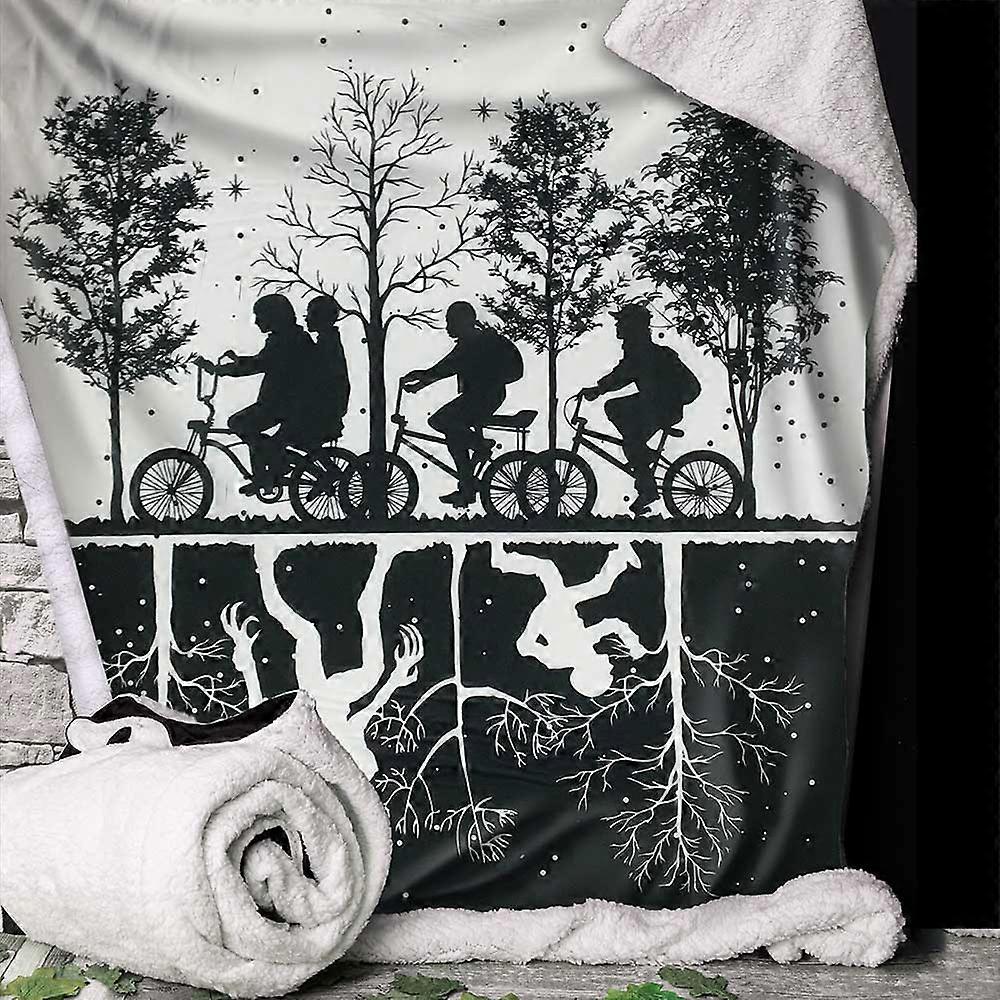Stranger Things Soft To Touch Throw 100150cm