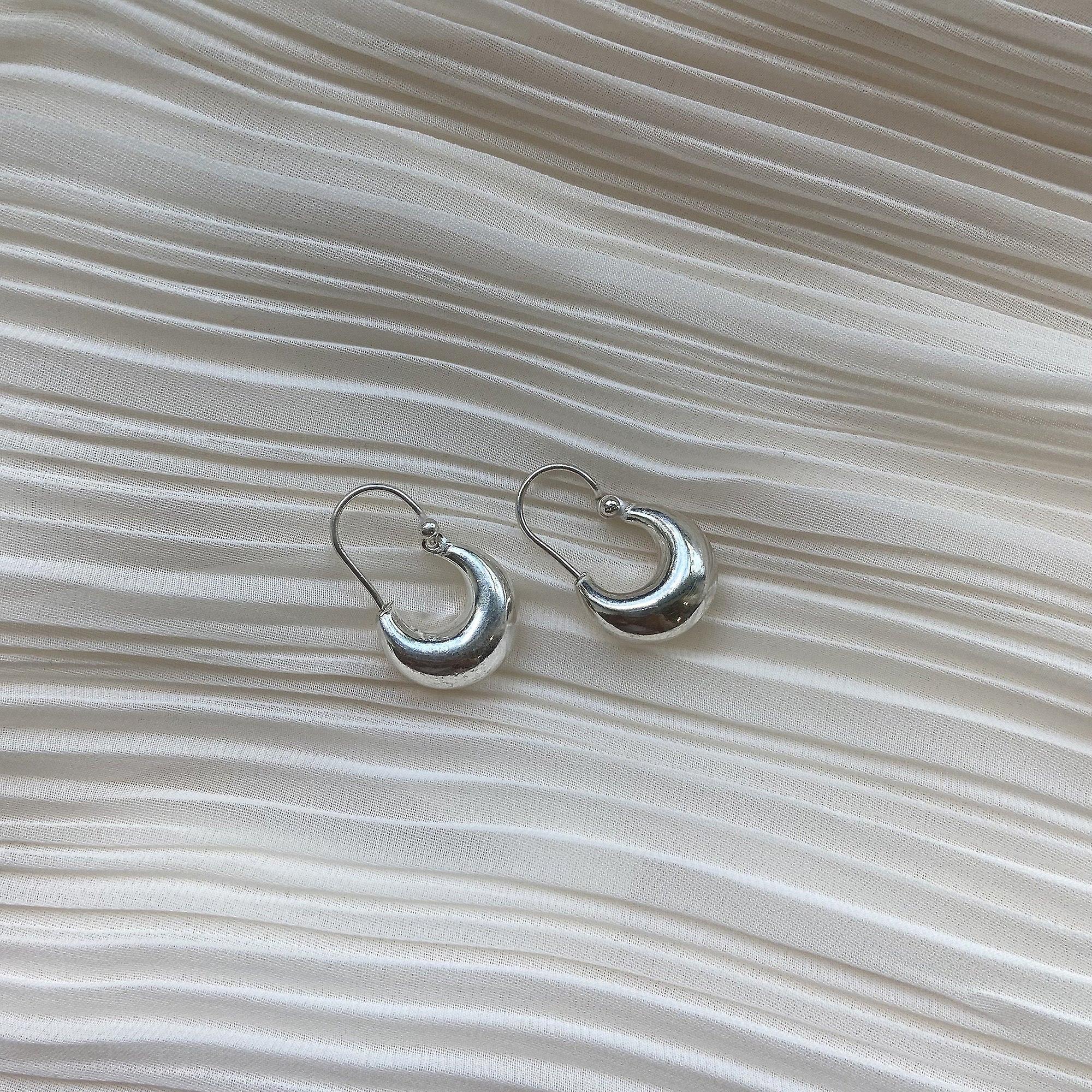 Bold Hoop Earrings 71656