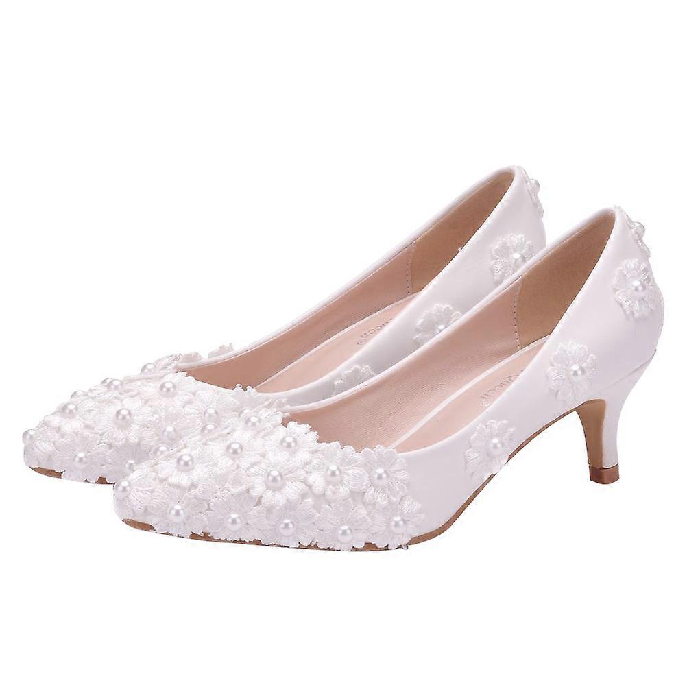 Wedding Flats, Romantic Style Combining Functionality and Beauty