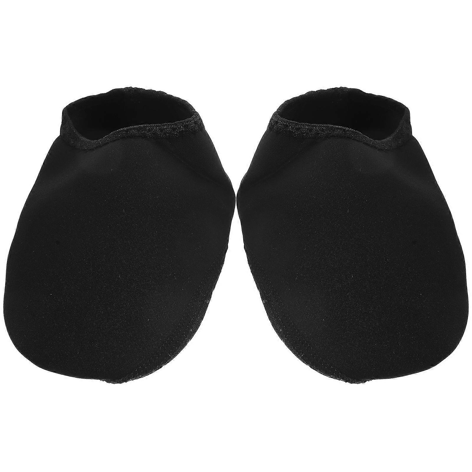 It sounds like you're describing a product listing for **lightweight, breathable swim shoes or beach socks** designed for water activities. Here's a