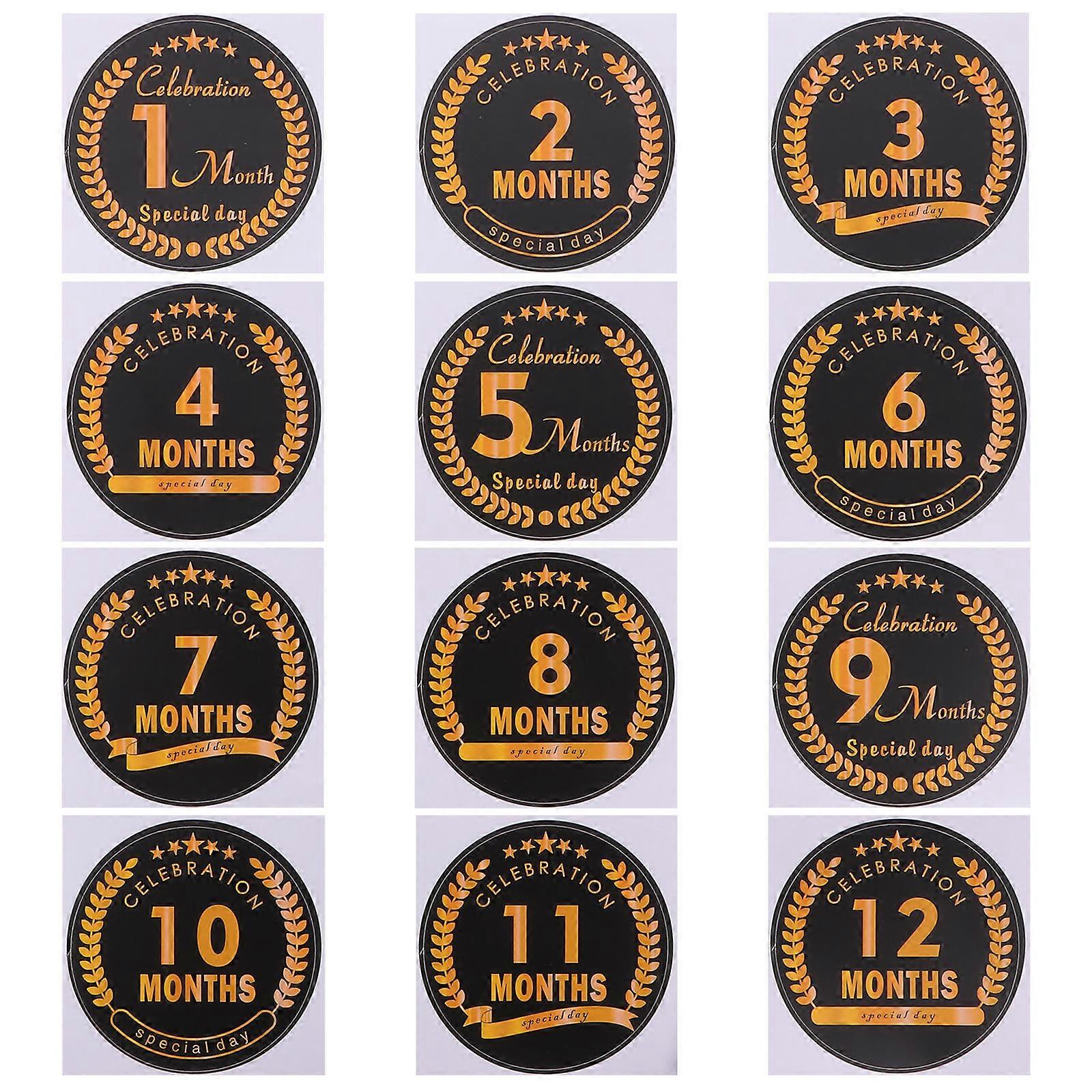 Neonatal Month Sticker For Parents 11.2x11.2 Cm Assorted Color To 1 Set