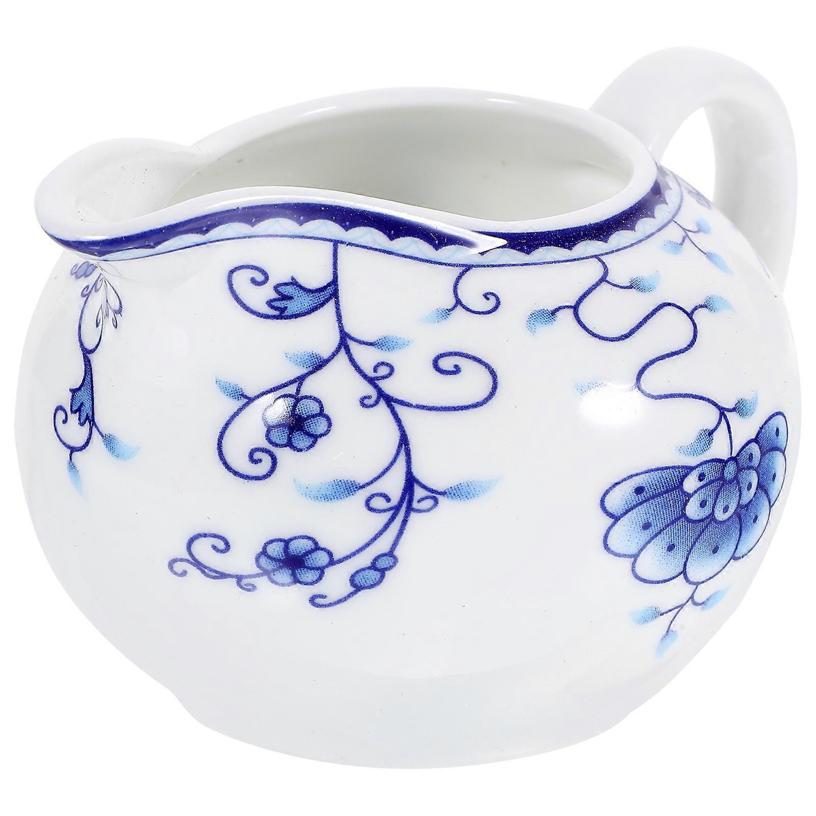 Small Creamer Pitcher Porcelain Coffee and Milk Jug with Handle in Chinese Style