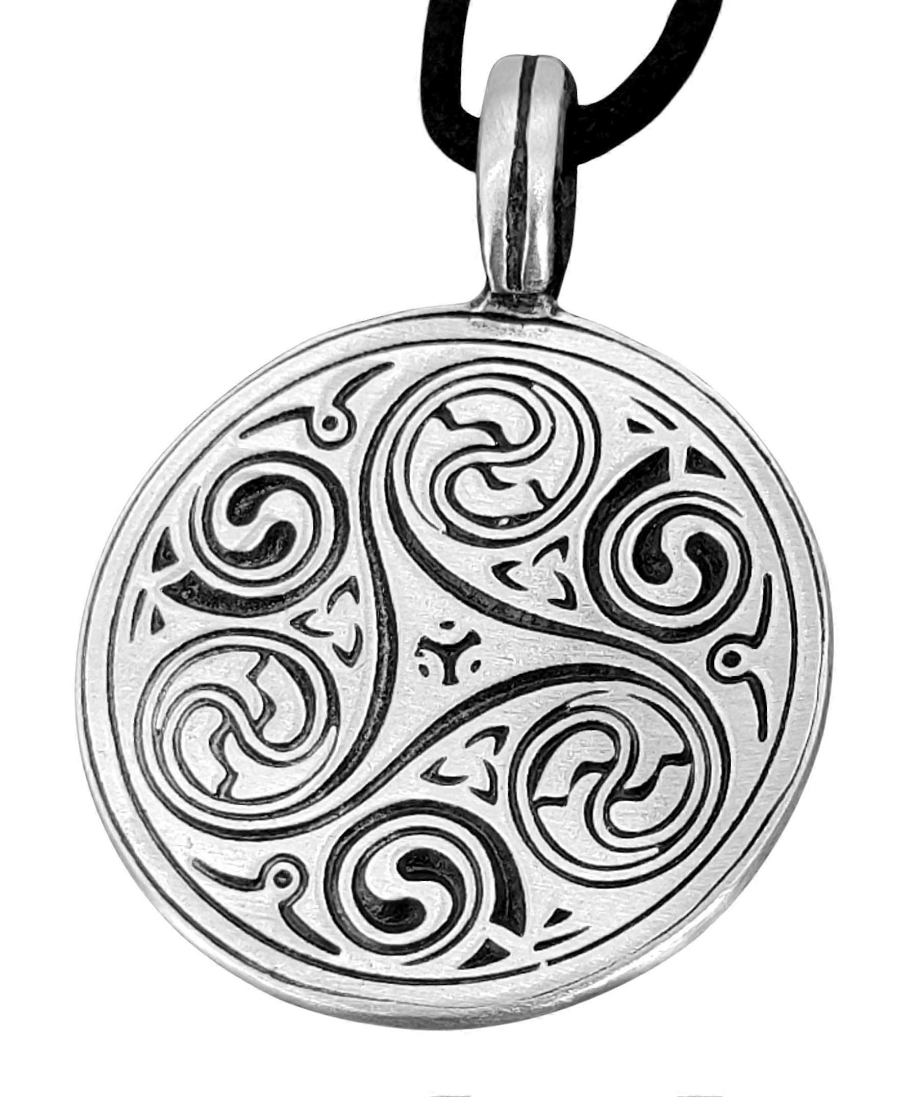 Pendentif 108 Triskèle - Étain