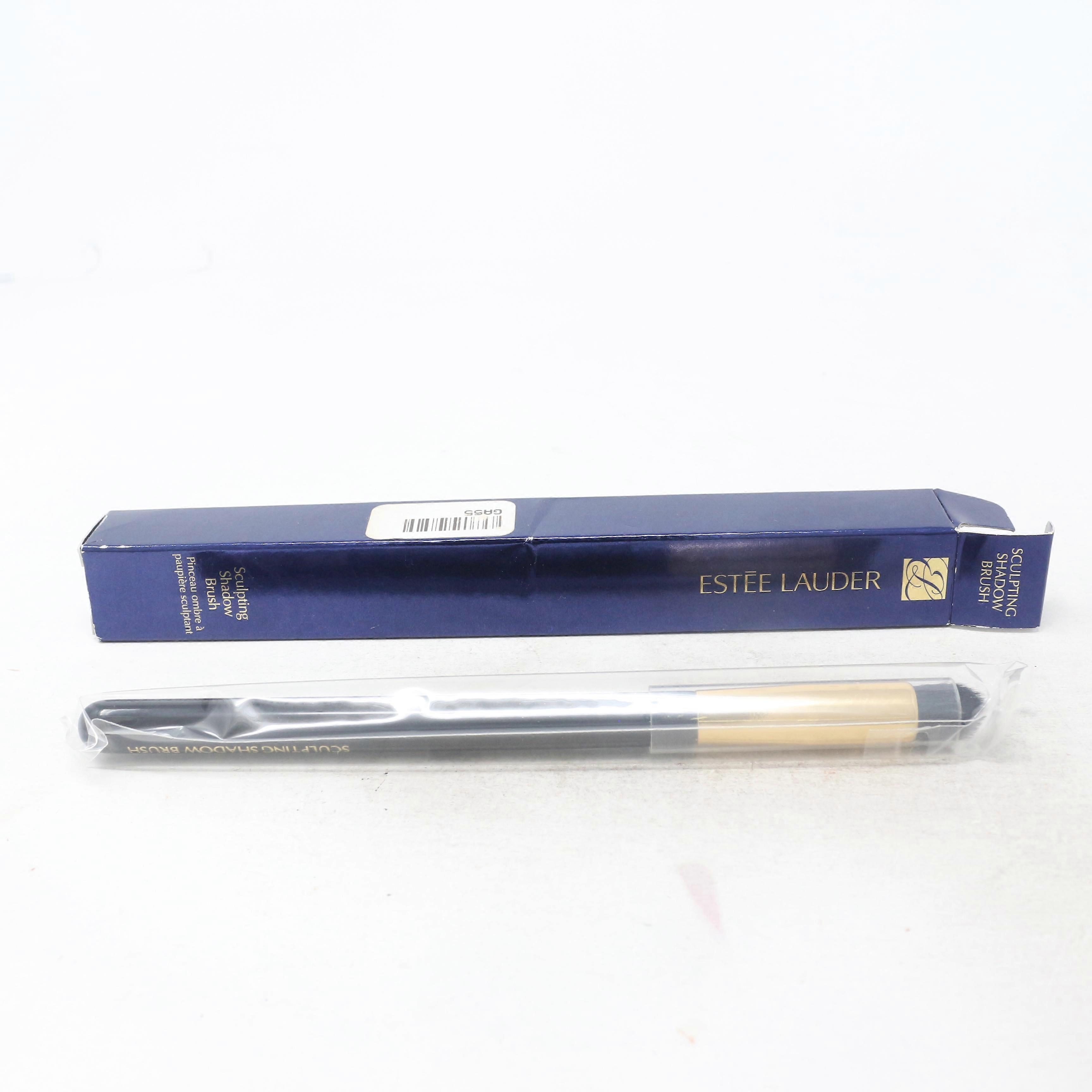 Estee Lauder Sculpting Shadow Brush    /
