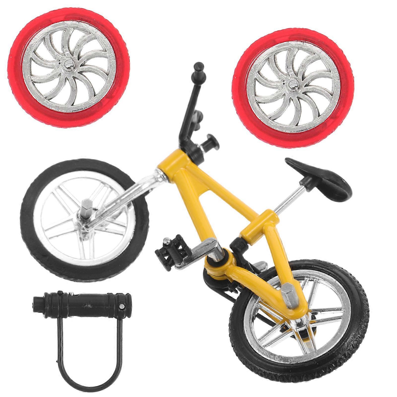 Miniature Alloy Finger Bike Model Kit – Realistic Mountain Bike Scene, Educational DIY Toy with Wheels & Lock for Classroom Prizes & Favors