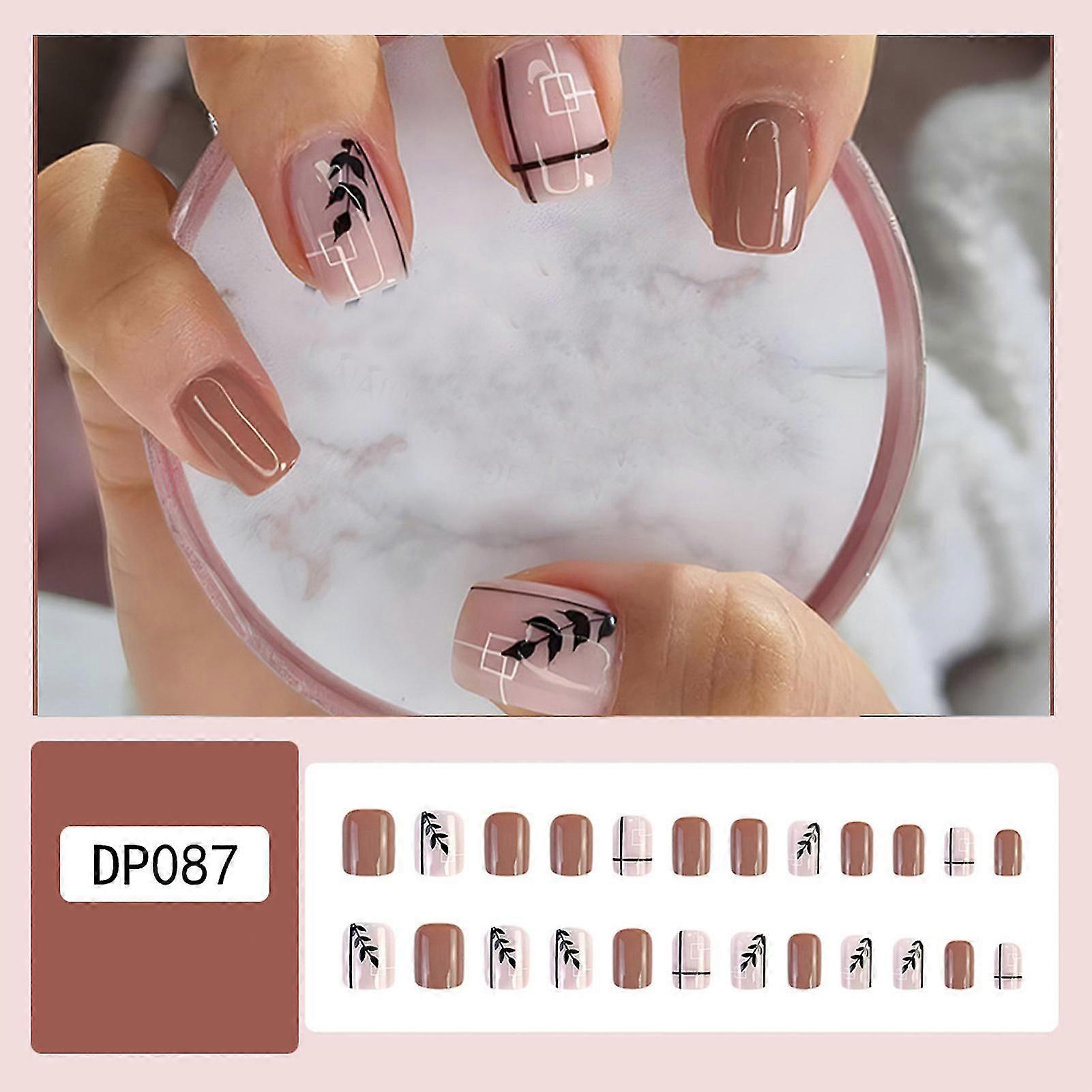 Willow Patterns Short Square Fake Nails Mild Color And Catching Look Design  Glue Models