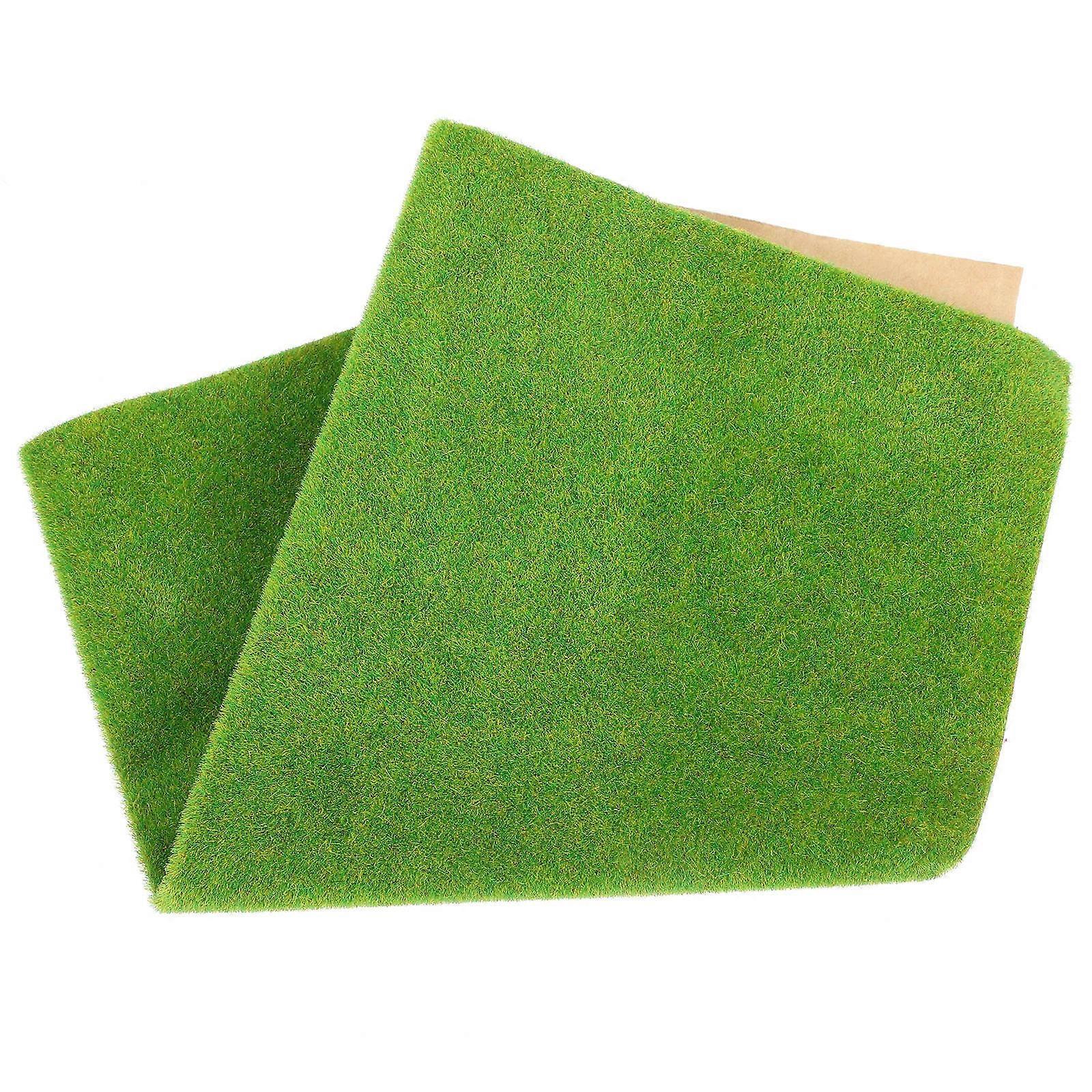 Easy-Cut Realistic Grass Mat for Models
