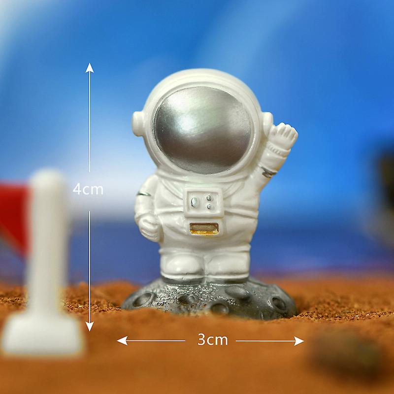 Mini Astronaut Statue Rocket/spaceman/spacecraft Resin Micro Landscape Decor Space Themed Ornament