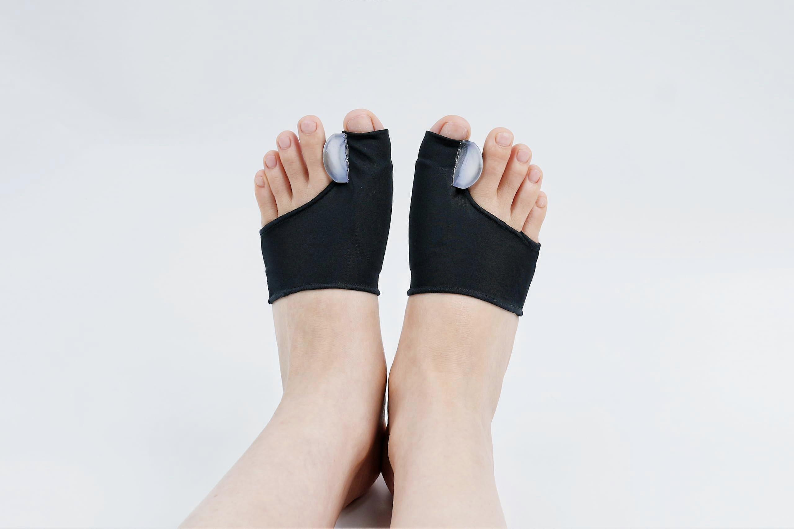 Bunion Corrective Splint - 2-Pack Toe Separator with Silicone Protective Case for Hallux Valgus - Black Slip-On Foot Brace