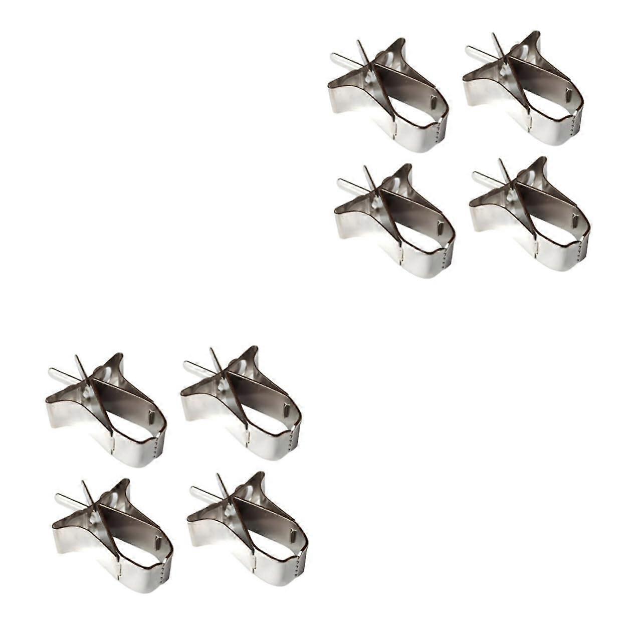 8 pieces bird feeder for fruits and vegetables, sturdy holder for parrots and other small birds, easy installation, durable copper material.