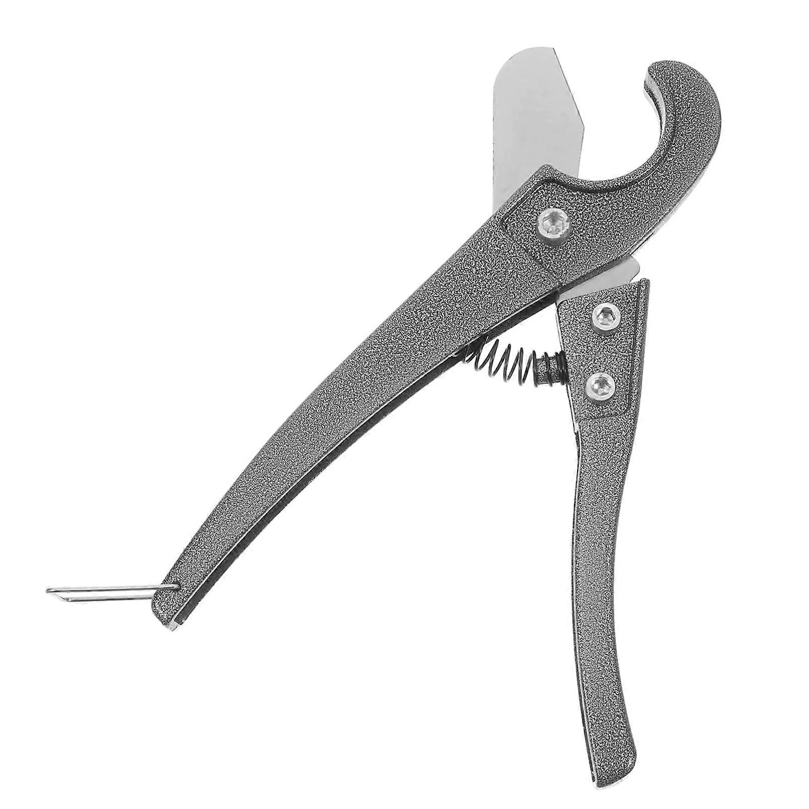 Ratchet cutter for PVC hoses, quality for plumbers and quick cutting of PE and  hoses. Ergonomic design, precision blades for efficient use.