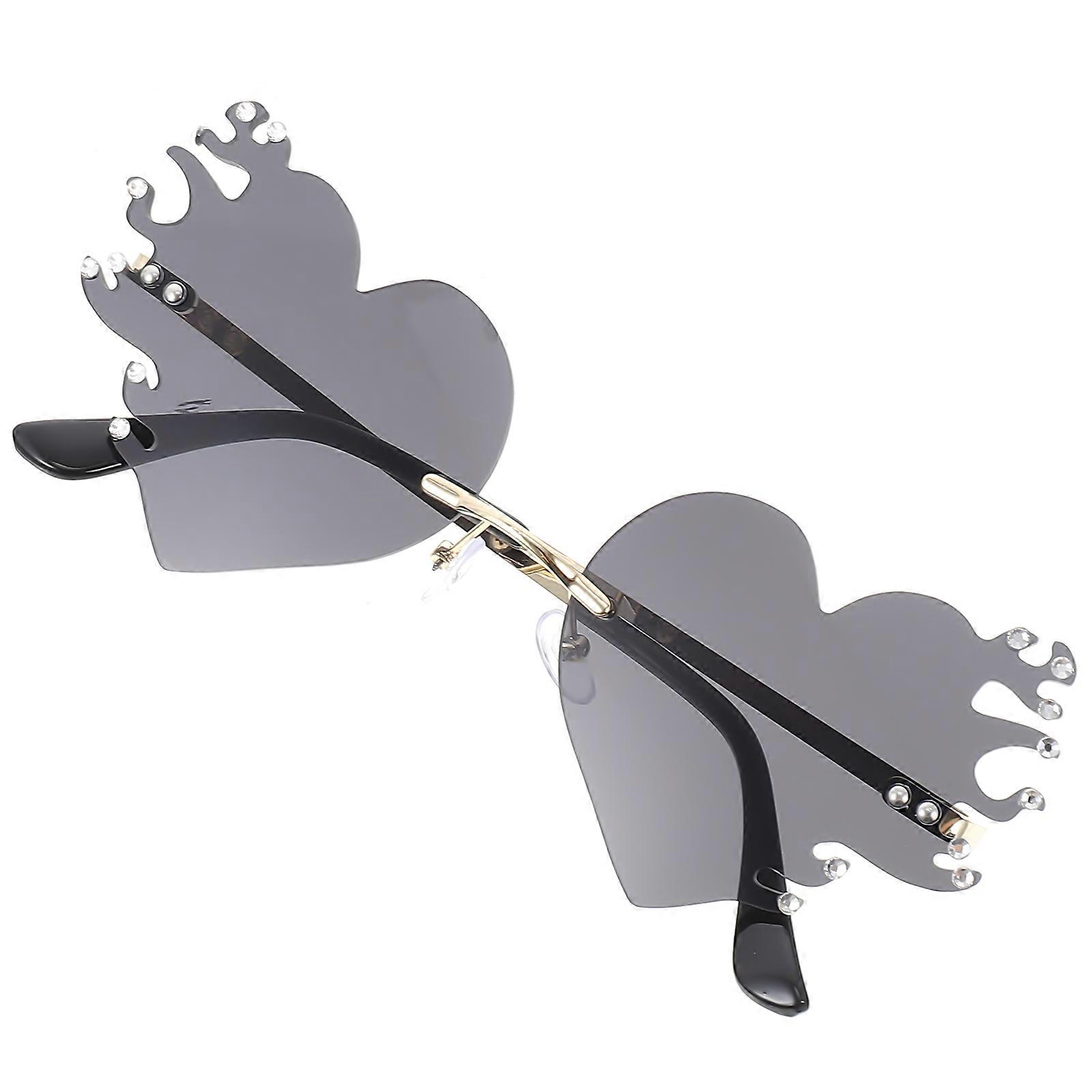 Flame Glasses for Decoration Fashionable Heart Shaped Sunglasses with Rimless Design Grey Color PC Material
