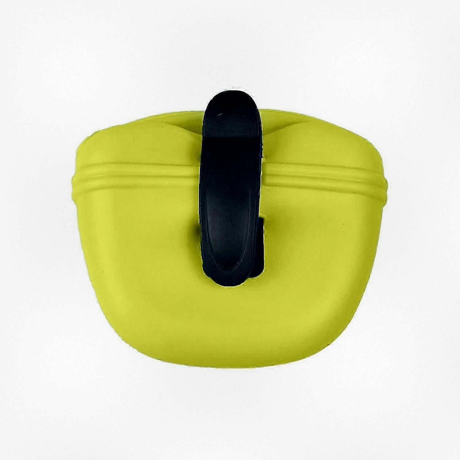 650ml Pet Treat Bag with Magnetic Closure and Waist Clip, Large Capacity Portable Training Pouch for Dogs