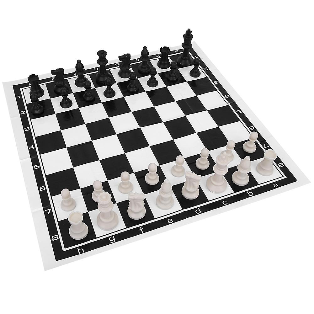 Plastic Outdoor International Chess Set Game with Foldable Chessboard