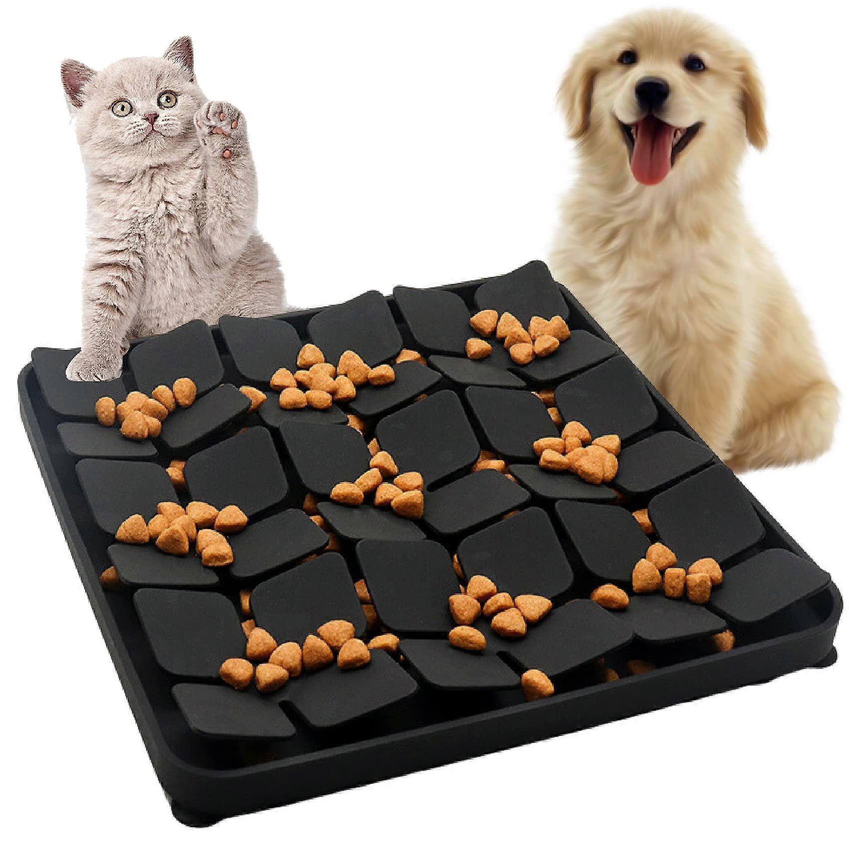 Silicone Leaf Sniffing Mat Small for Dogs - Slow Feeding Puzzle Toy for Mental Stimulation and Interactive Play