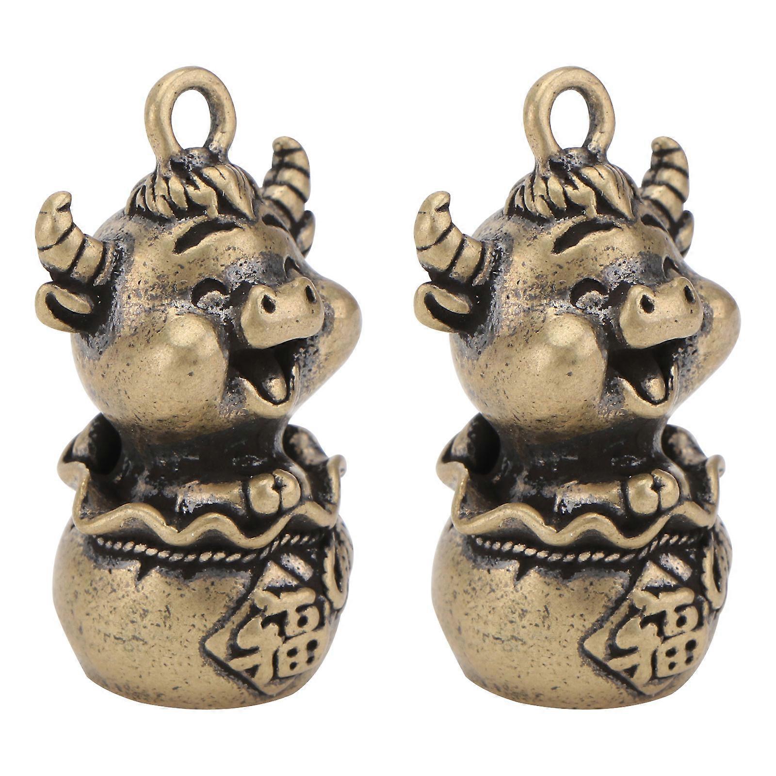 Cow Model Adornment Keychain Pendant for DIY Making 2Pcs