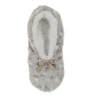 Women's Winter Furry Slippers Indoor House Shoes Plush Lining Non Slip EVA Sole
