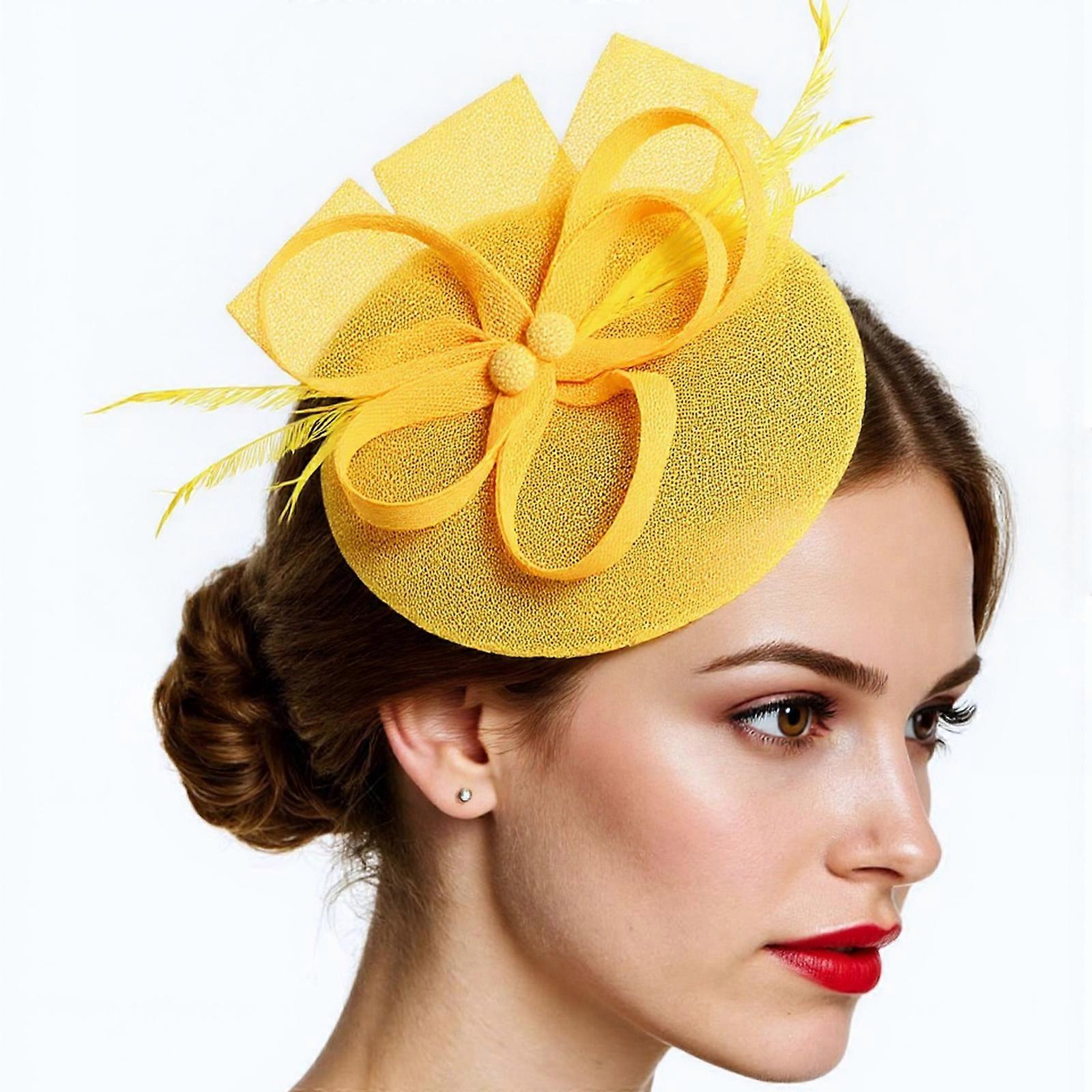 Élégant Bibi Casques De Mode Sur Le Thème Tête De Fête Accessoire Pour Les Femmes Assistant Des Mariages Ou Des Événements Sociaux Jaune