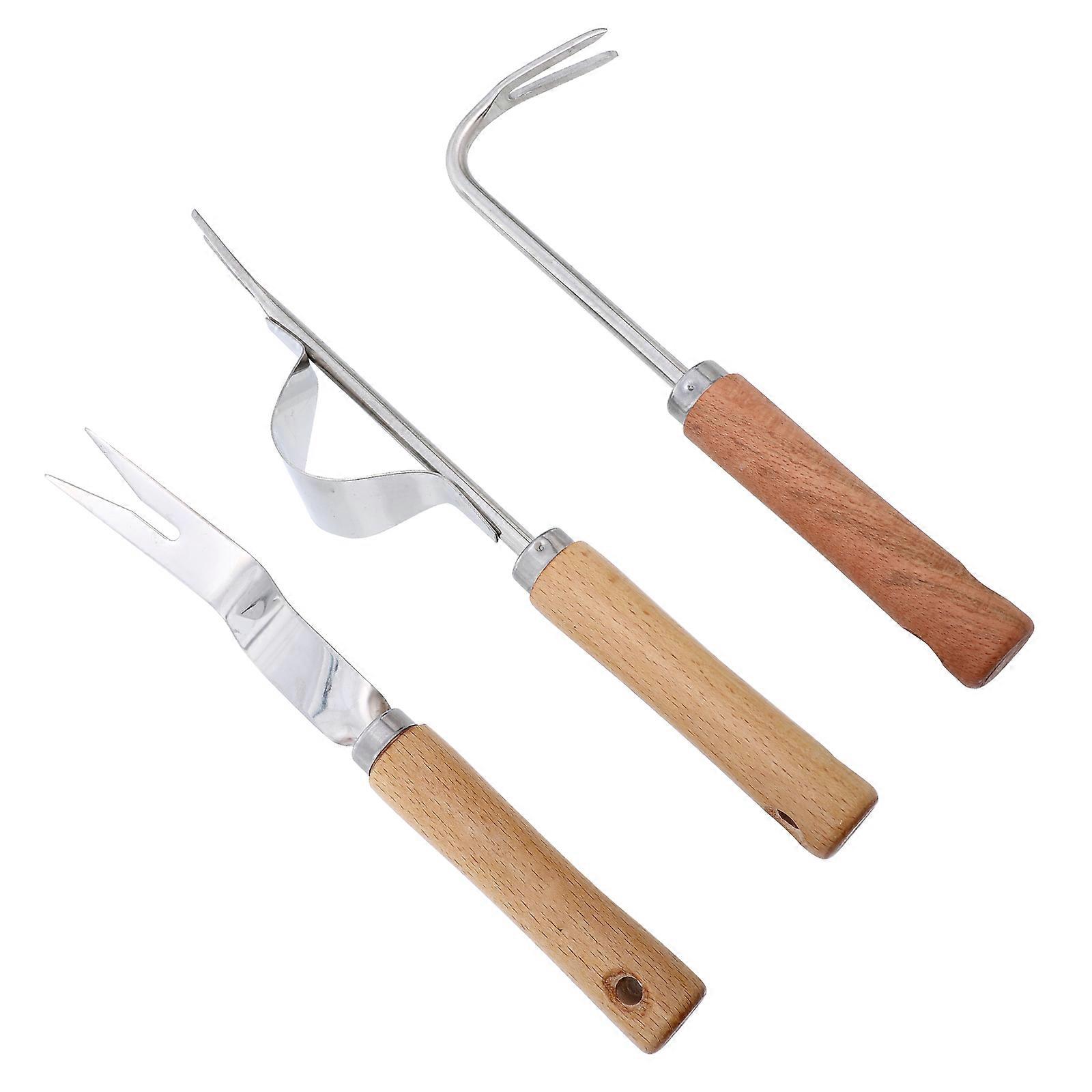 Compact Hand Weeder, and Easy Storage in Gardens