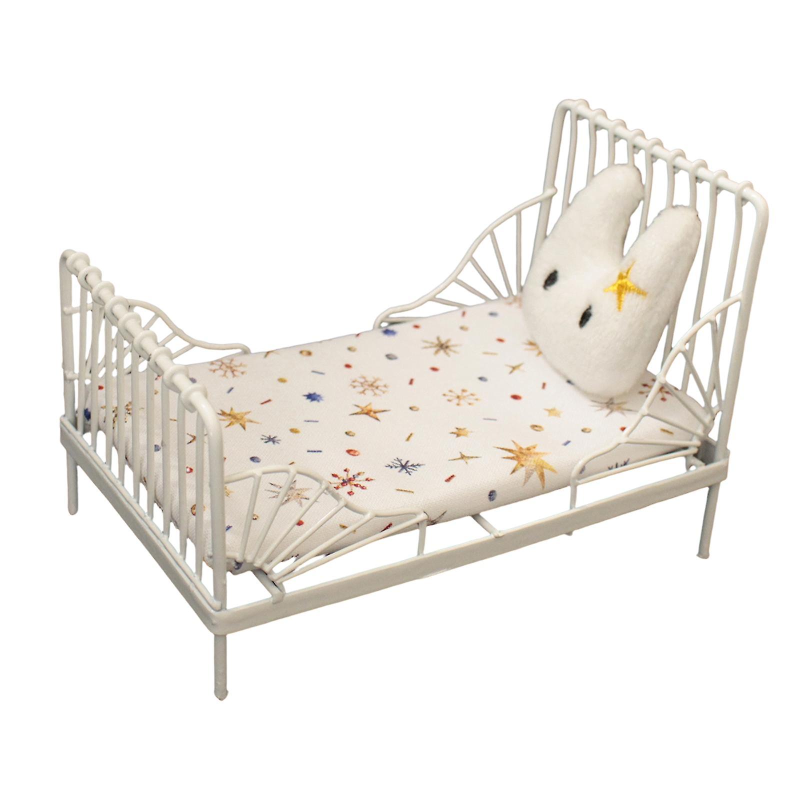 1/12 Mini dockhus möbler säng simulering för barn Inredningsstil C