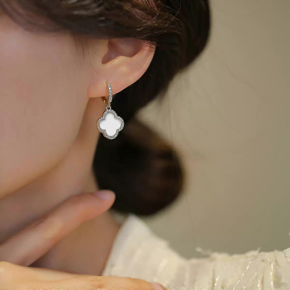 Classic Luxury Four-Leaf Clover Delicate Rhinestone Women's Earrings Netroots High-Level Sense Of Earrings