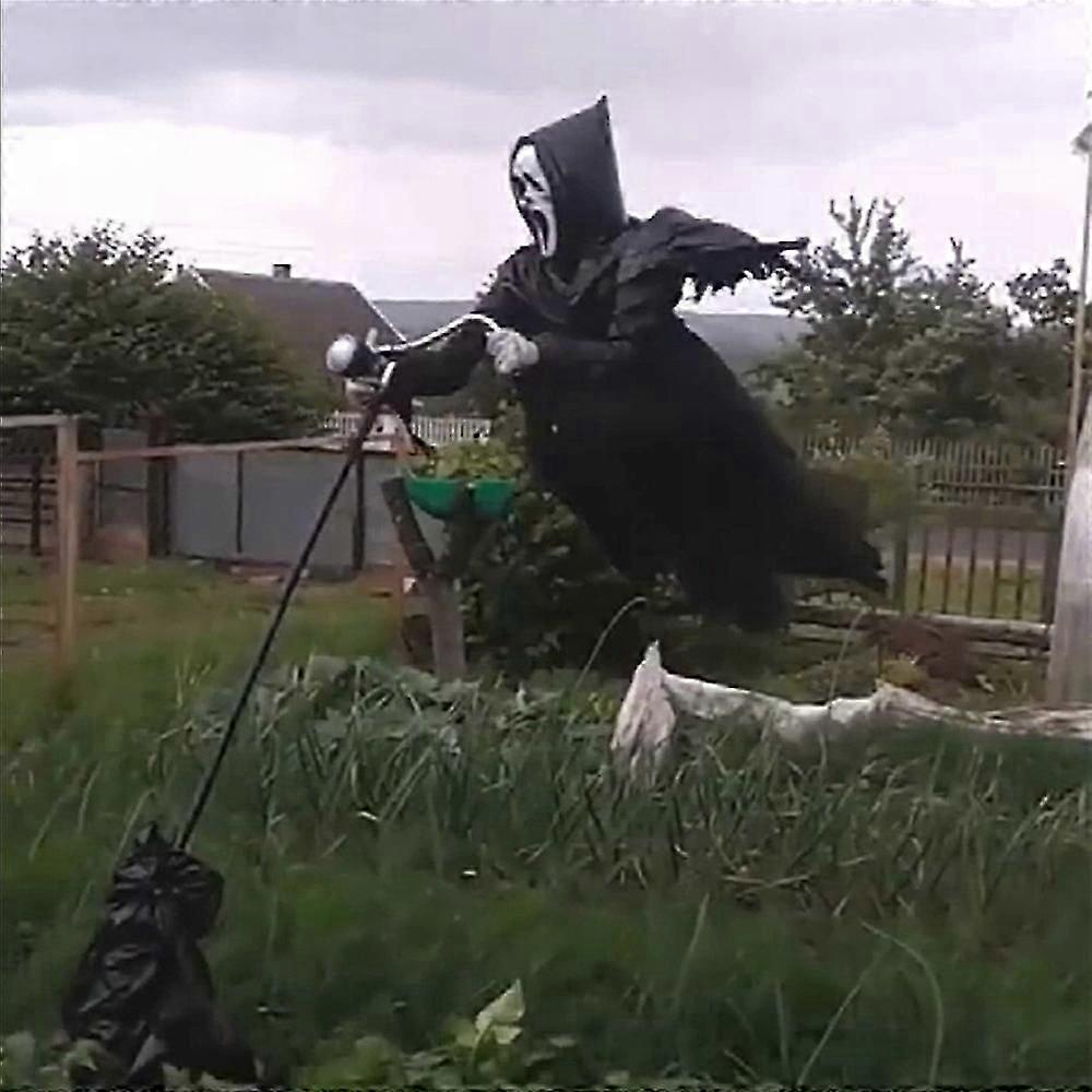 زخرفة حديقة الفزاعة لعيد الهالوين - DSW