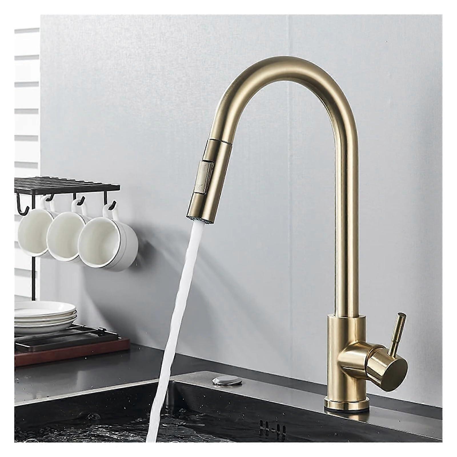 Pull-Out Kitchen Faucet 360 Degree Swivel Single Lever Mixer tap for hot and Cold Water(Brushed Gold)