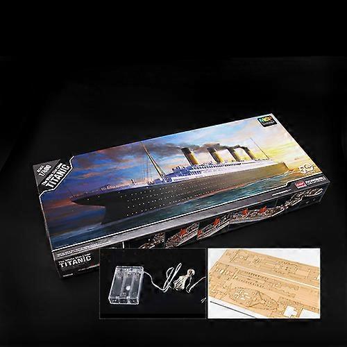 DIY1/400 Ship Titanic Luxury Cruise Ship 14215 Assembled Color Separation Version Ship Model Kit