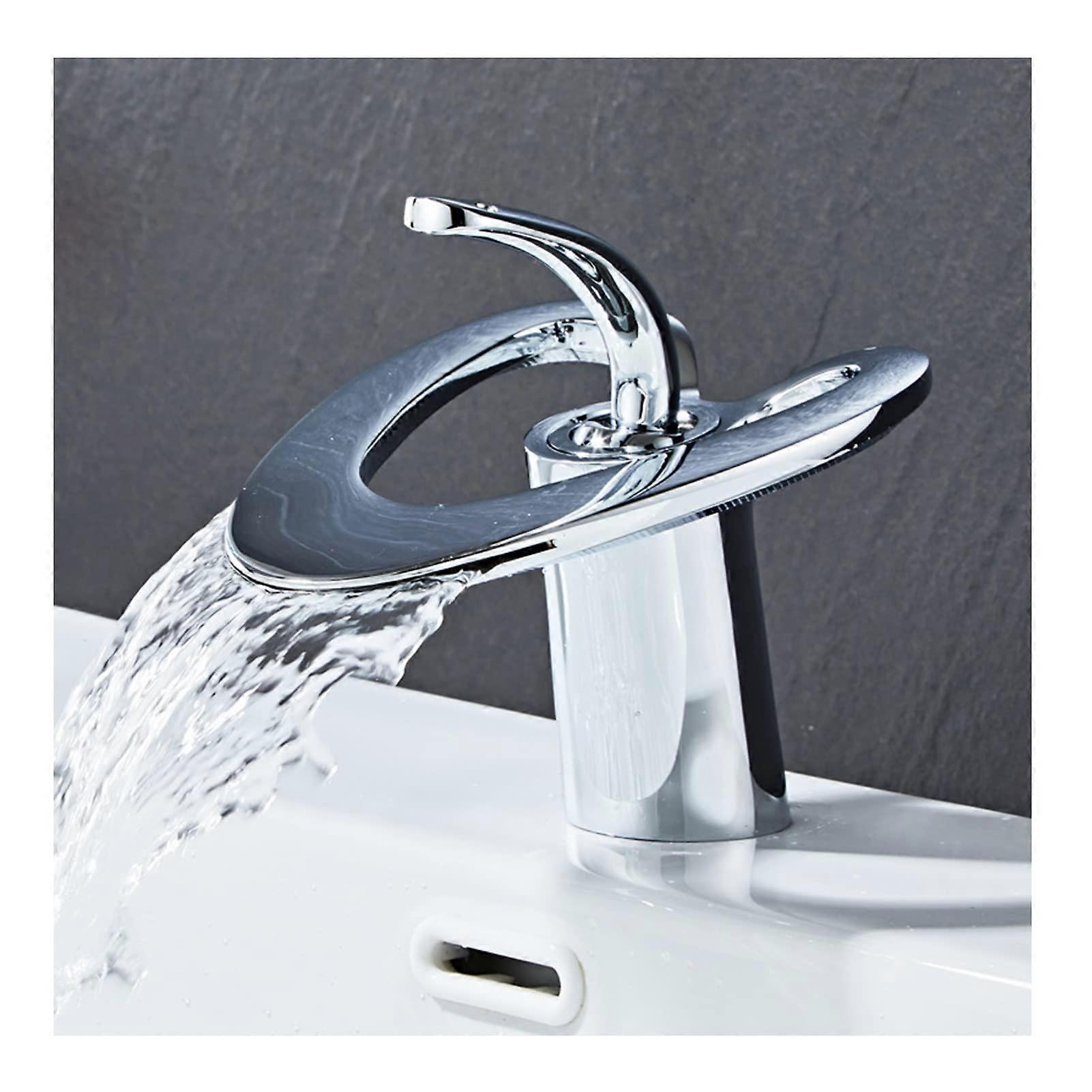 Modern heartshaped faucet made of brass for bathroom sink, deckmounted, singlelever basin mixer (chrome finish) Chrome