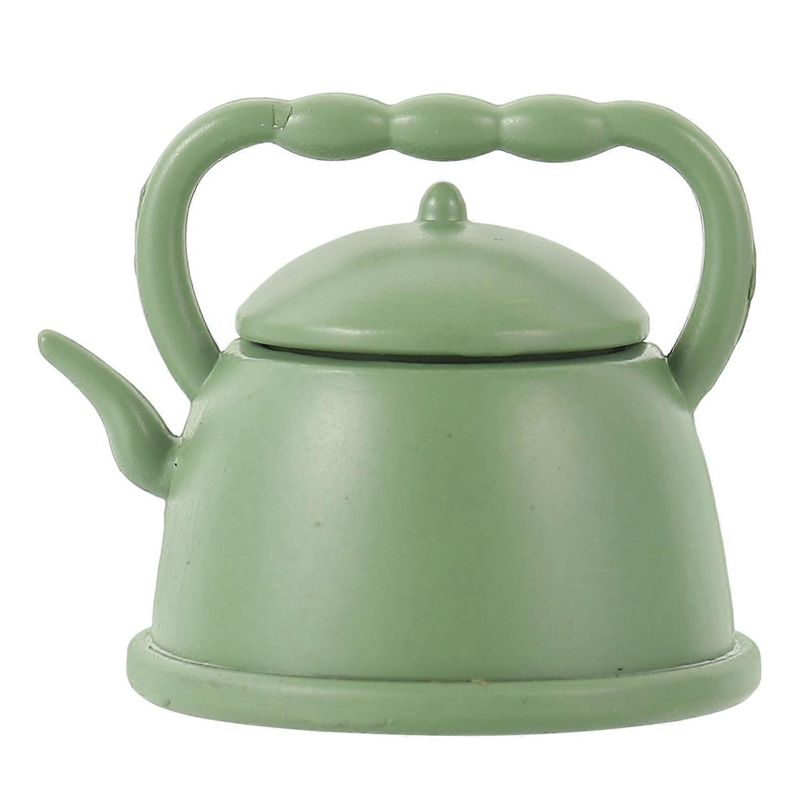Retro Mini Metal Teapot Ornament for Home and Dollhouse Decoration – Vintage Style Collectible Tea Kettle for Room and Tearoom Display