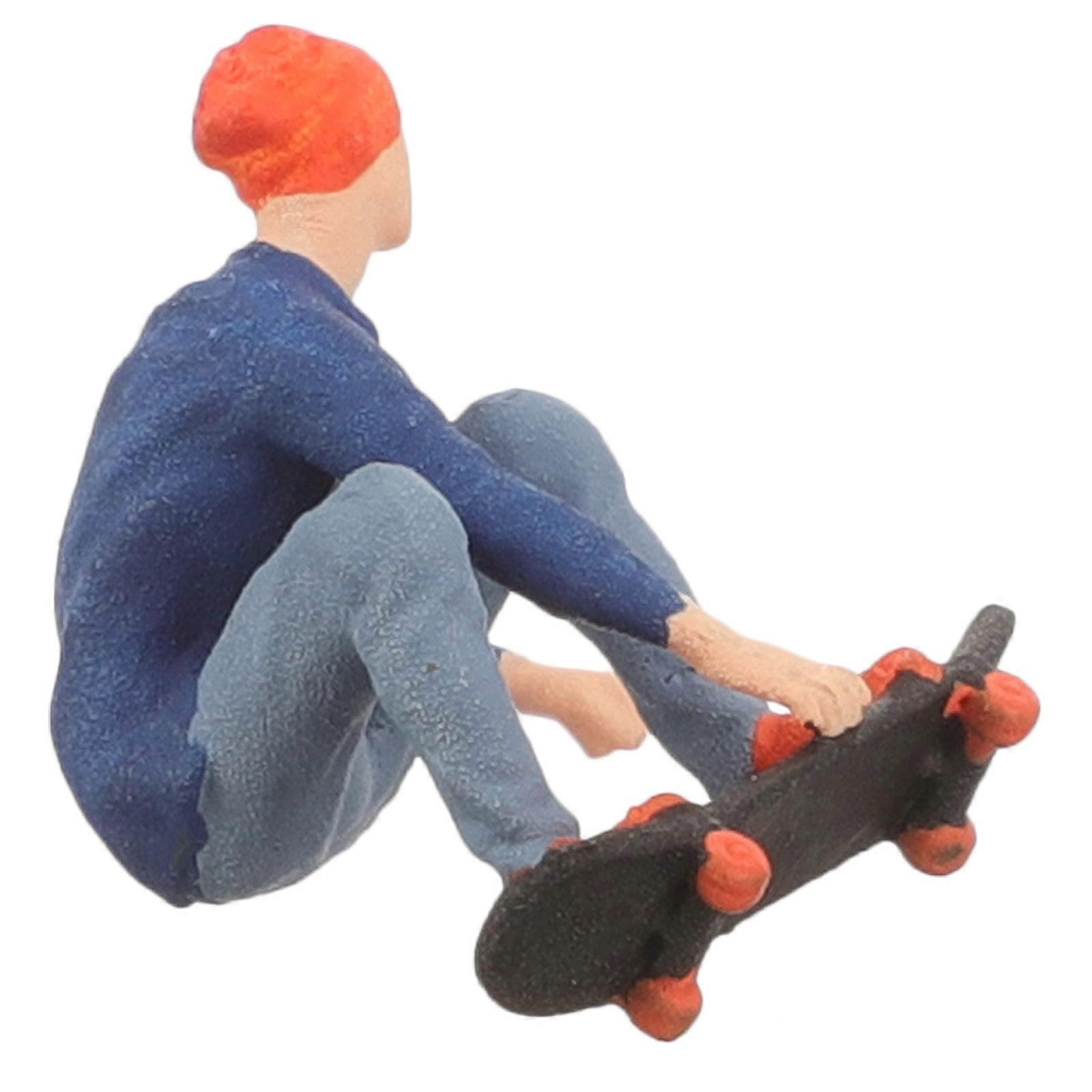 Human Model Mini Skateboarding People Figures for Decoration 4Pcs