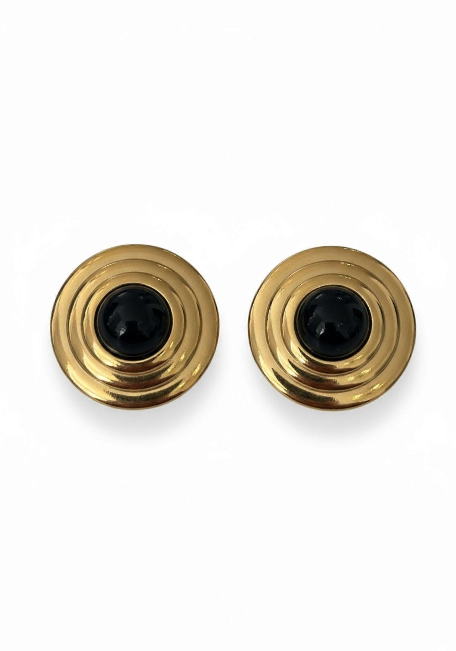 Como Large Round Stud Earrings Onyx Gold