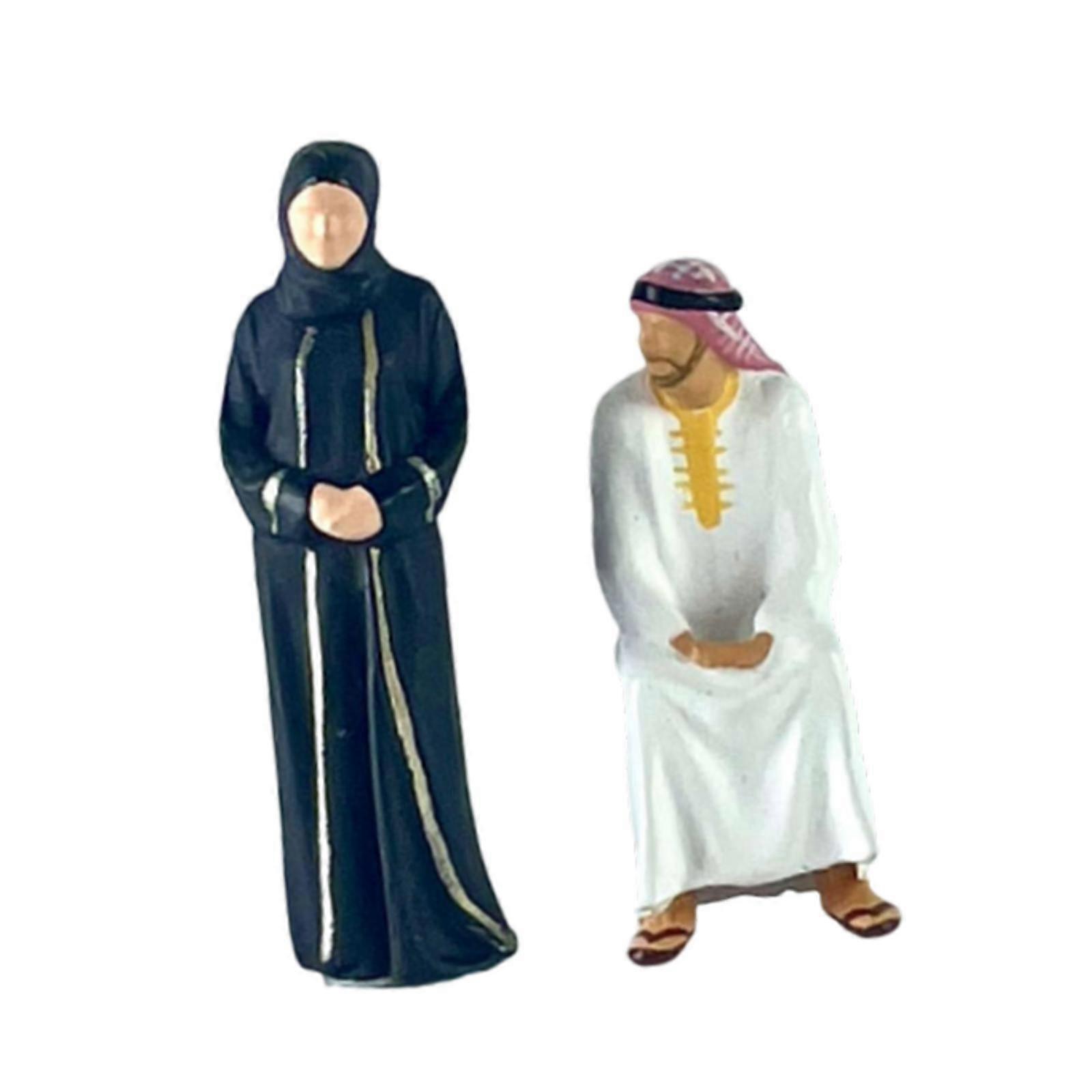 2 Pieces 1:64 Scale Figure Trains Architectural Tiny People Miniature Scene