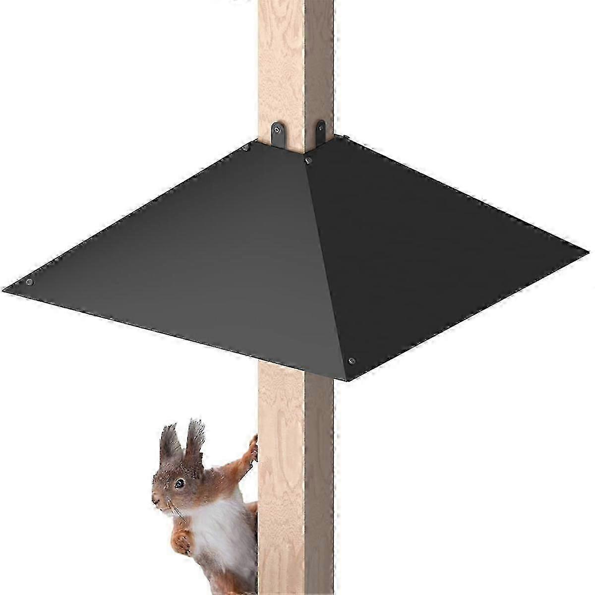 Outdoor Squirrel Proof Baffle with Metal Squirrel Guard for Bird Feeder Poles