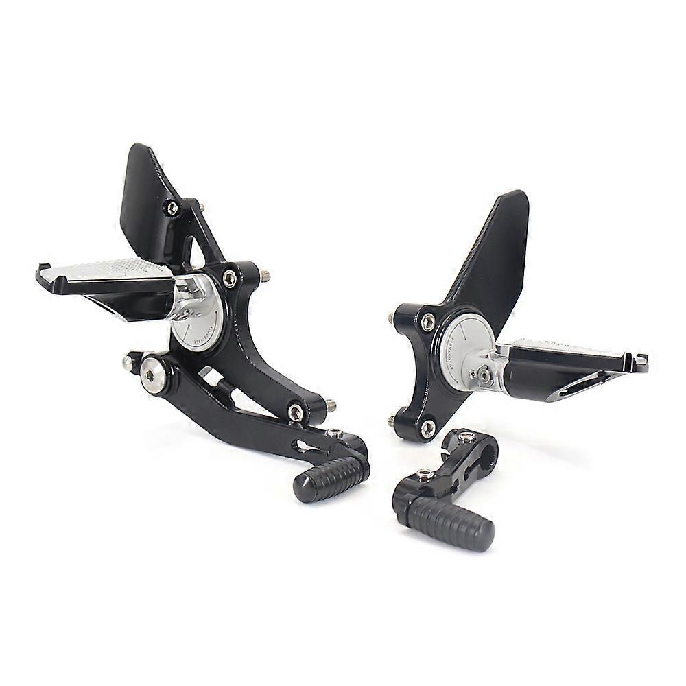 CNC Footpegs Foot Pegs Footrest Pedals Bracket Footrest For BMW RNINET RnineT R NineT R NINE T R nine T R9T 2021 2022 2023