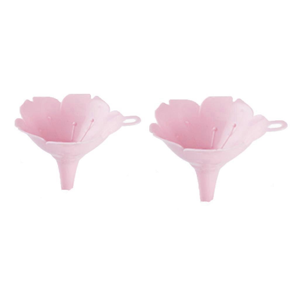 Kitchen Funnel with Oriental Inspired Design for Liquid Transferring
