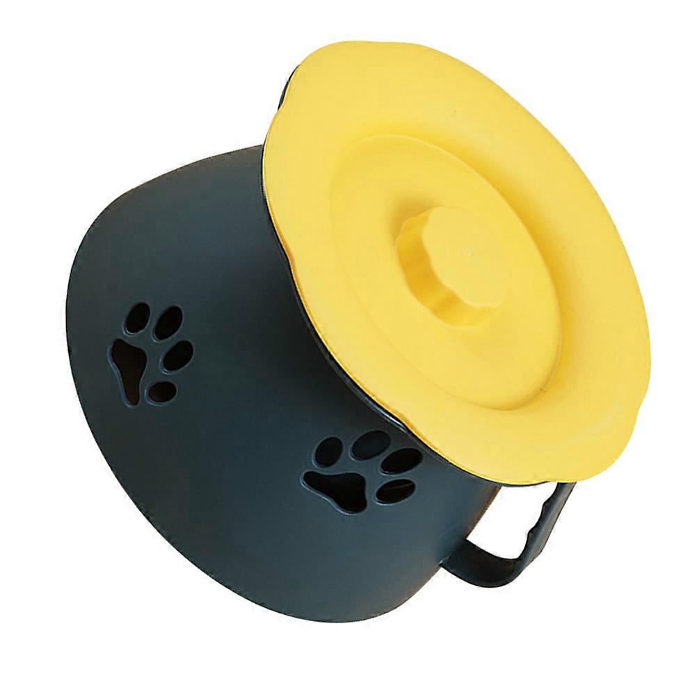 Hemoton 1Pc Practical Elder Spittoon with Cover Handheld Plastic Chamber Pot for Household Use