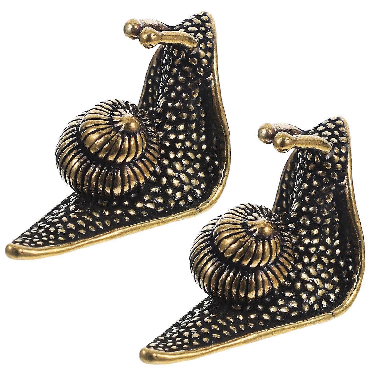 2Pcs Decorative Brass Snails Adorable Tea Pets Multi-function Snail Ornaments Tea Accessory