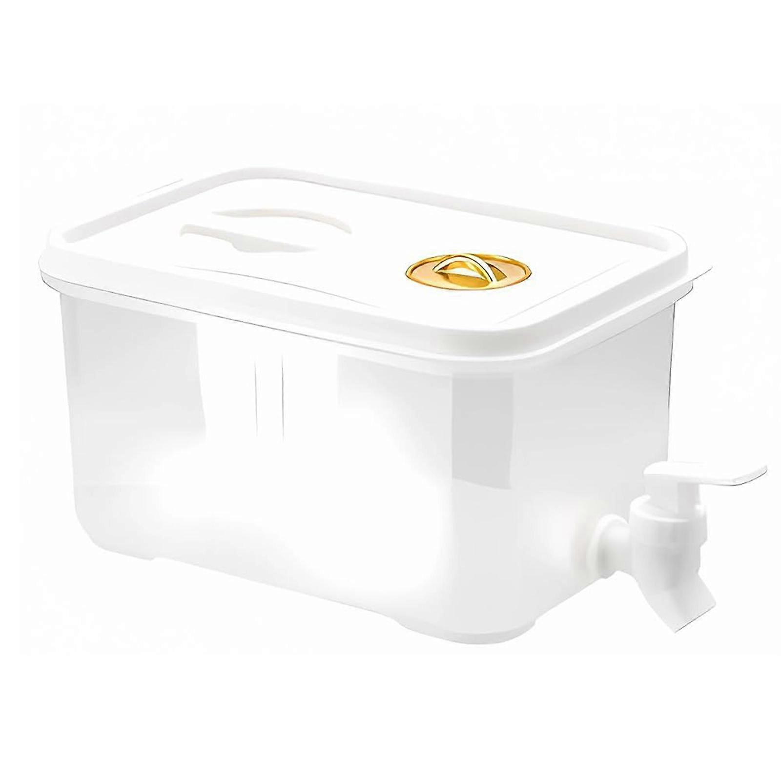 Clear 5 Liter Refrigerator Liquid Storage Jugs Stable PP Materials With Convenient Push Button Spouts Multicolor