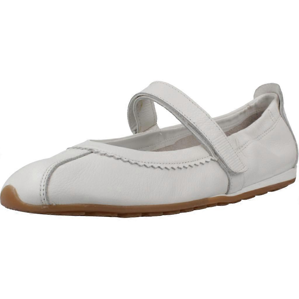 Tancerze Tamaris 22145 46