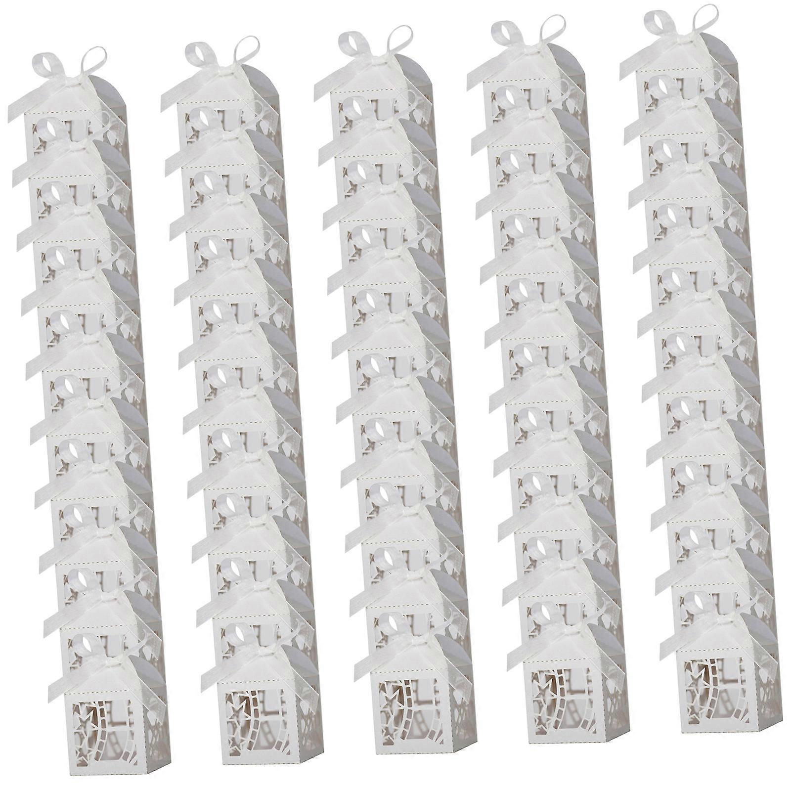 50 قطعة علب هدايا الحلوى مع صندوق تغليف الحلوى الشريطية مع شريط لحفلات الزفاف وحامل الشوكولاتة للمناسبات الخاصة أبيض