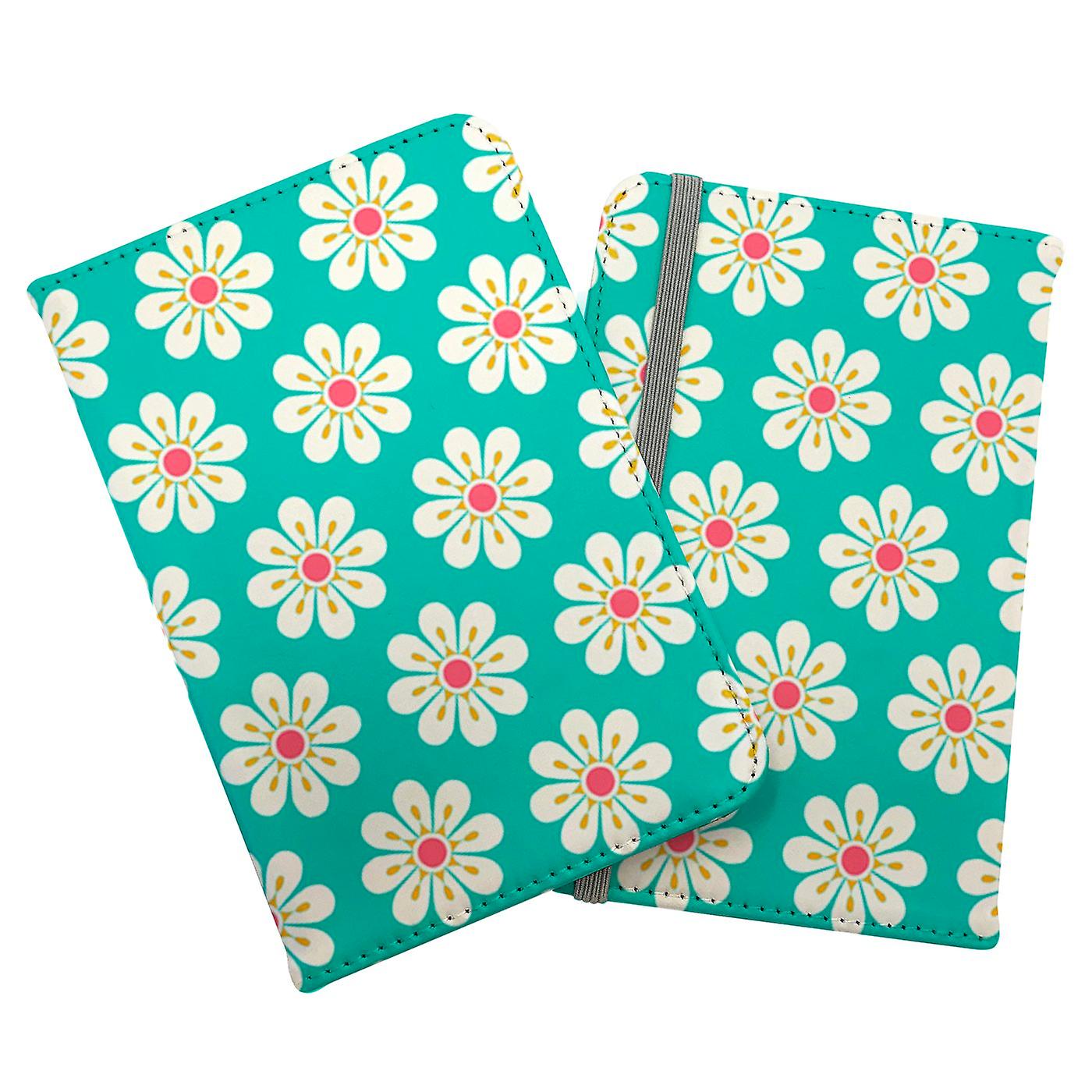Daisy Pattern Passport Cover