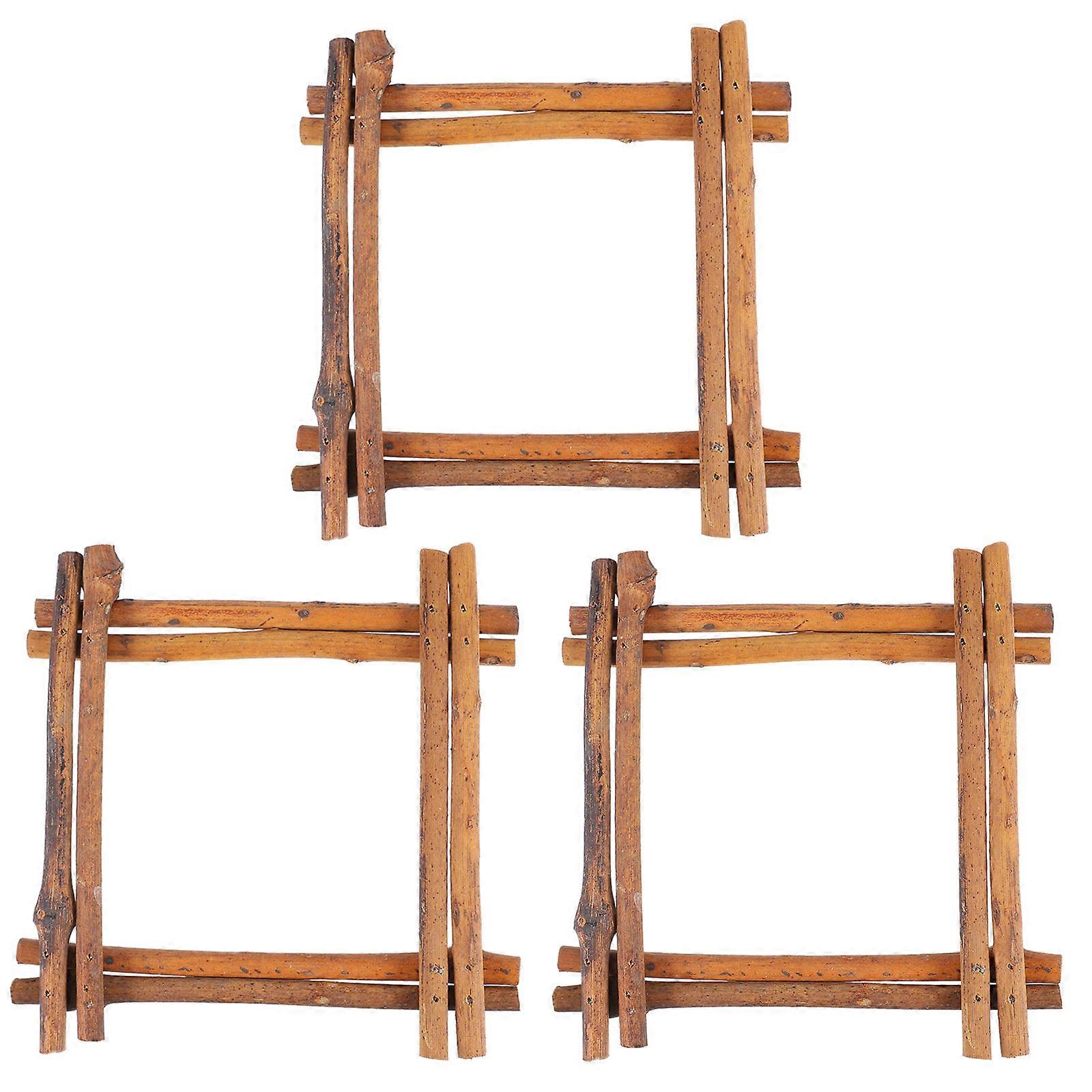 Brown Rattan Wreath Ring for DIY Garland Frames Perfect for Decoration and Party Adornment 3pcs