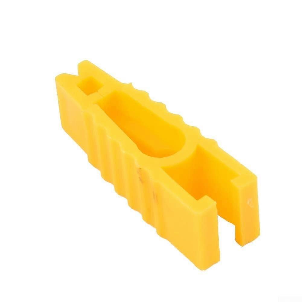 Blade Fuse Puller for Car with Ergonomic Yellow Handle, Automotive Fuse Removal Tool, Durable Grip