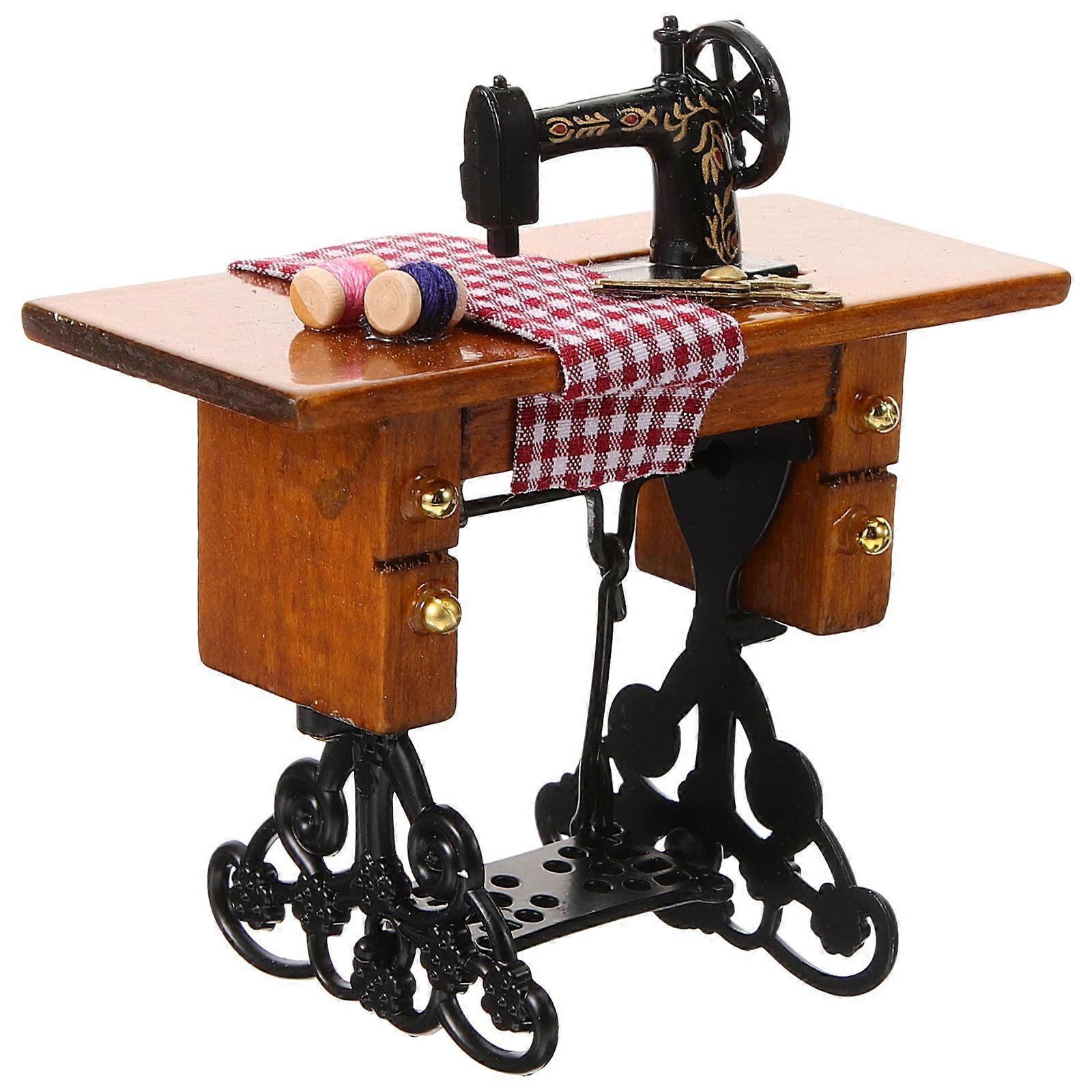 Mini Sewing Machine Sewing Machine for Doll House Model