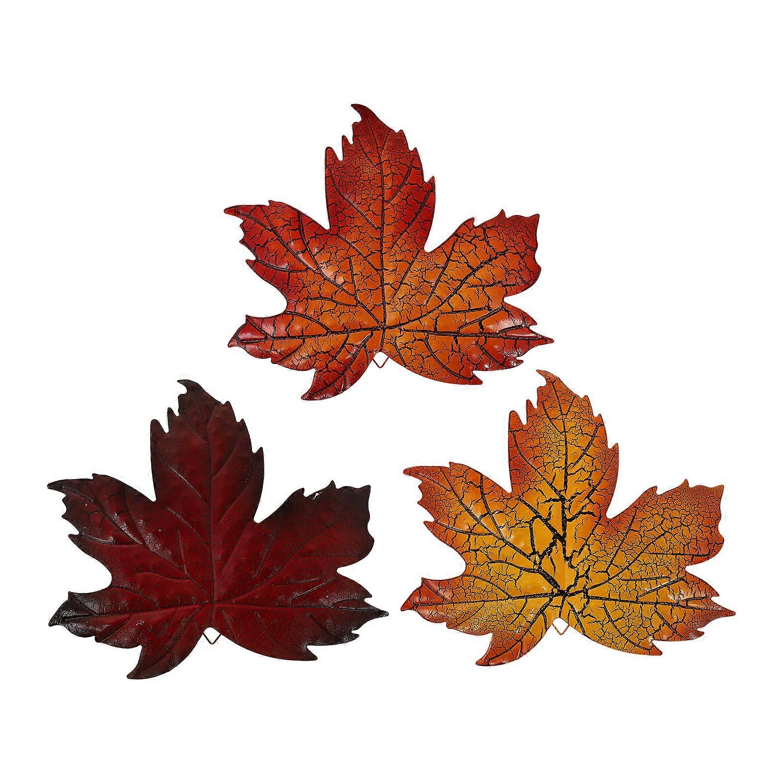 3Pcs Ironwork Simulation Maple Leaf Crack Garden Home Hanging Decoration